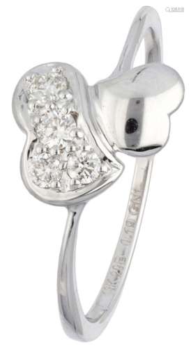 14K. White gold ring set with approx. 0.10 ct. diamond.