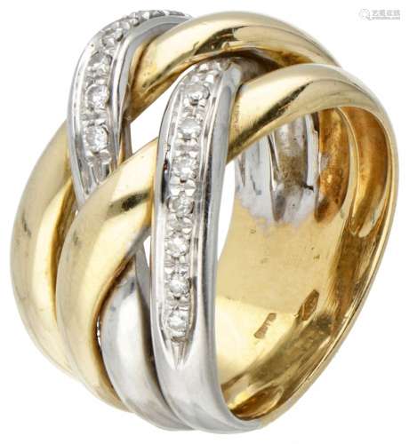 18K. Bicolor gold braided ring set with approx. 0.16 ct diam...