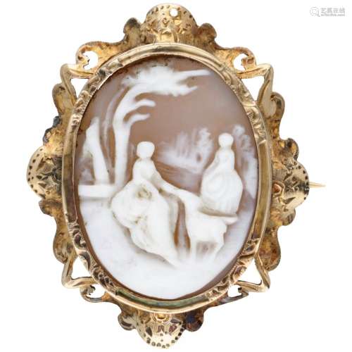 Vintage brooch with agate cameo in an elegantly engraved 14K...