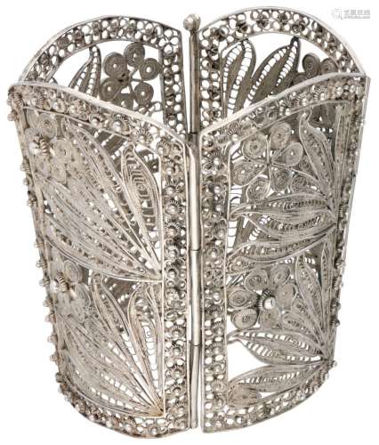 Large silver antique floral shaped filigree bracelet - 925/ ...