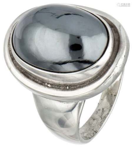 Harald Nielsen for Georg Jensen no.46A silver ring set with ...