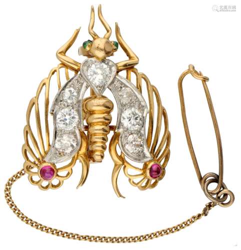 18K. Yellow gold insect brooch set with approx. 1.25 ct. dia...