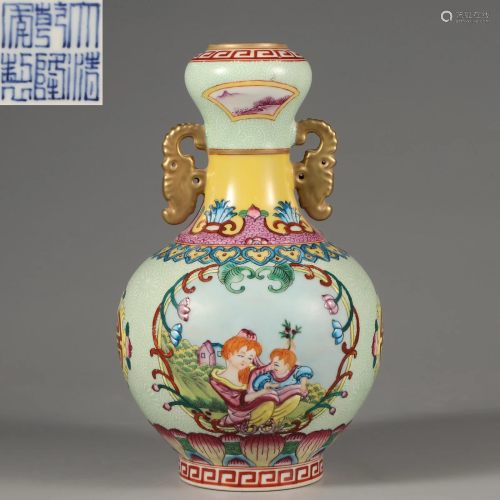 A Yangcai Figural Story Garlic Head Vase Qing Dynasty