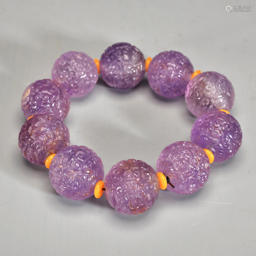 A Peking Glass Beads Bracelet