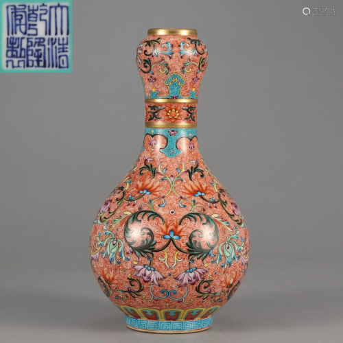 A Falangcai and Gilt Garlic Head Vase Qing Dynasty