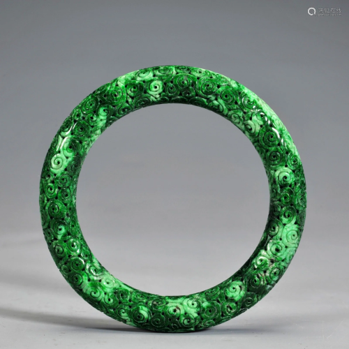 A Circular Jadeite Bangle Qing Dynasty