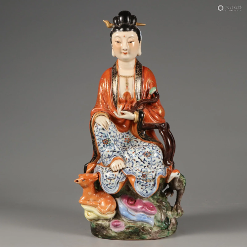 A Famille Rose Seated Guanyin Qing Dynasty