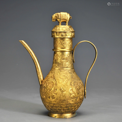 A Gilt-bronze Ewer Qing Dynasty