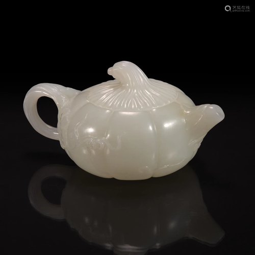 A small Chinese white jade melon-form teapot 瓜