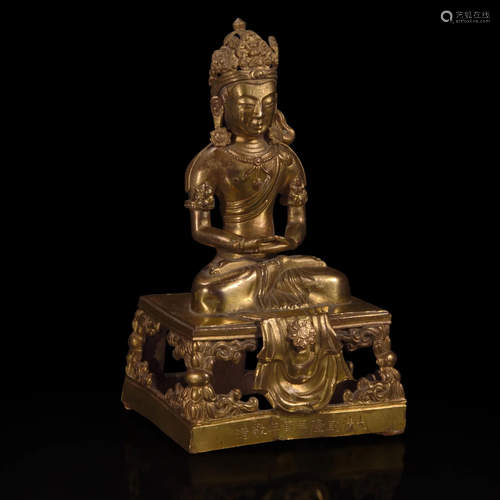 A gilt bronze figure of Amitayus 铜鎏