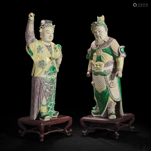 An unusual pair of large Chinese famille-verte