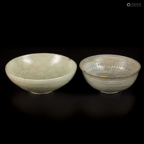 A lot comprised of (2) glazed earthenware bowls, Korea, 13th...