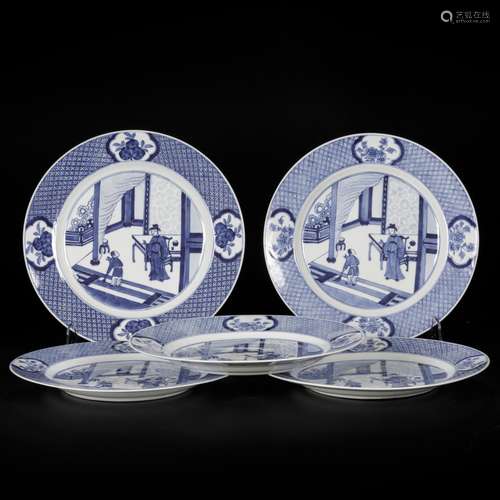 A set of (5) porcelain plates with decor from the 