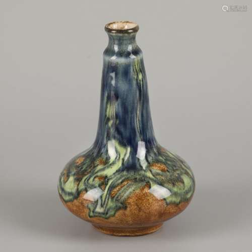 J.W. Mijnlieff (Jutphaas 1862 - 1940 Scheveningen), a vase w...