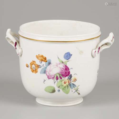 A porcelain cachepot decorated with flowers, marked Höchst, ...