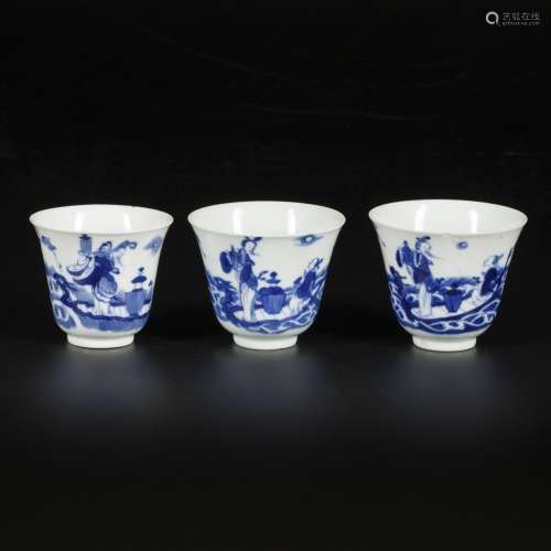 A set of (3) porcelain cups with decoration of Chinese figur...