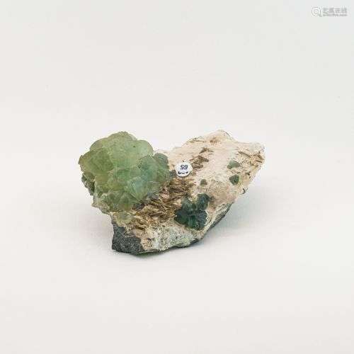 PREHNITE COMBE DE LA SELLE OISANS (10cm)