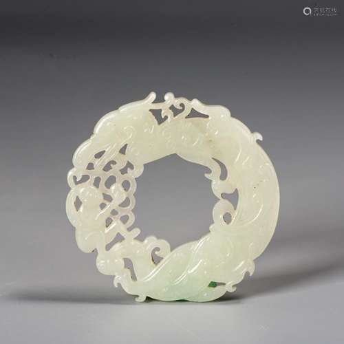 A Chinese Carved Jade Pendant,Ming Dynasty