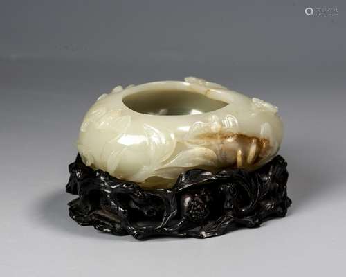 A Chinese Carved White Jade Washer,Qing Dynasty