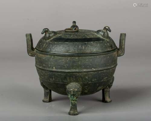 A Chinese Bronze Archaistic Vessel