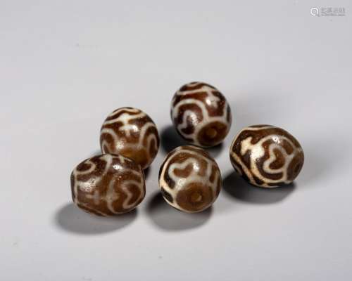 A Chinese Group Of Diz Beads