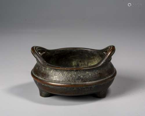 A Chinese Bronze Tripod Censer,Xuande Mark,Ming Dynasty