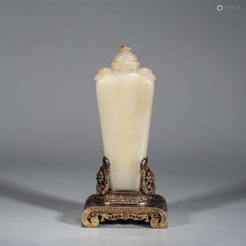 A Chinese White Jade Bottle,Qing Dynasty