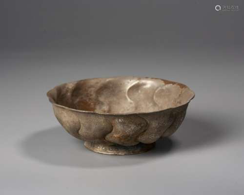 A Chinese Carved Silver Bowlï¼ŒHan Dynasty