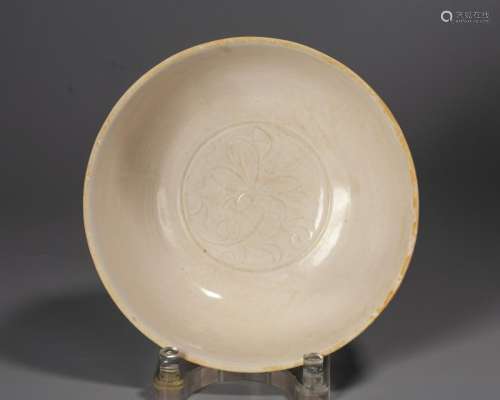 A Chinese Dingyao Bowl,Northern Song Dynasty