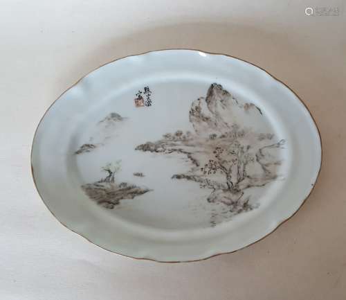 Chinese Black(MO) Color Porcelain Plate