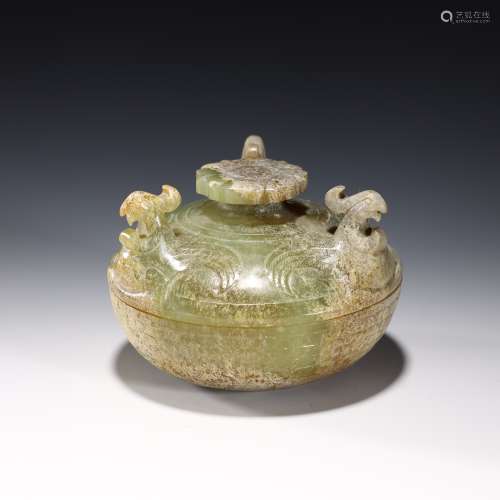 Ancient jade jar with lid