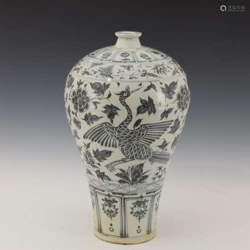 Ancient blue and white phoenix pattern plum vase