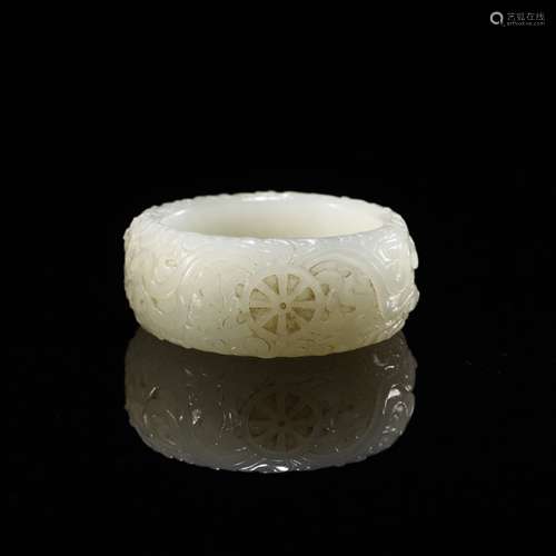 Ancient jade ring