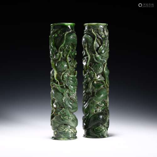 Qing dynasty a pair of jade carved dragon fragrance