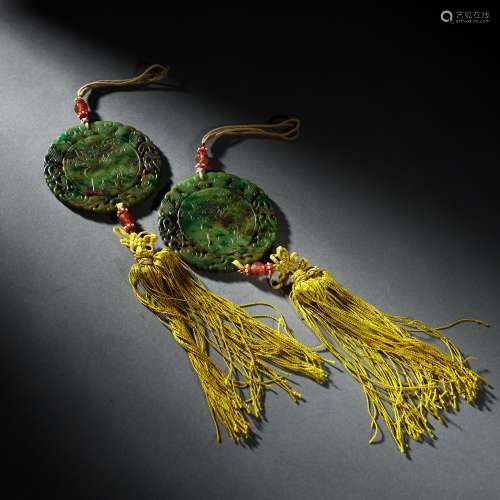 Qing Dynasty a pair of jade dragon auspicious beast bed hang...