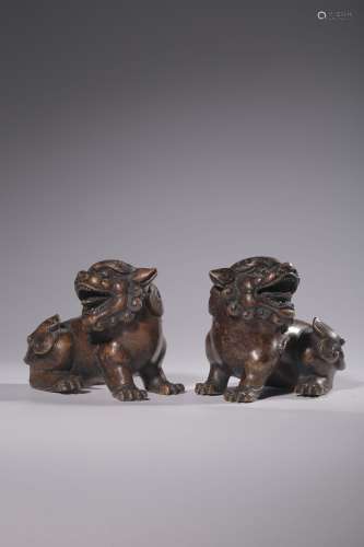 Bronze lion ornament pair