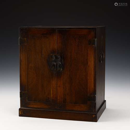 Qing Dynasty wooden study chest