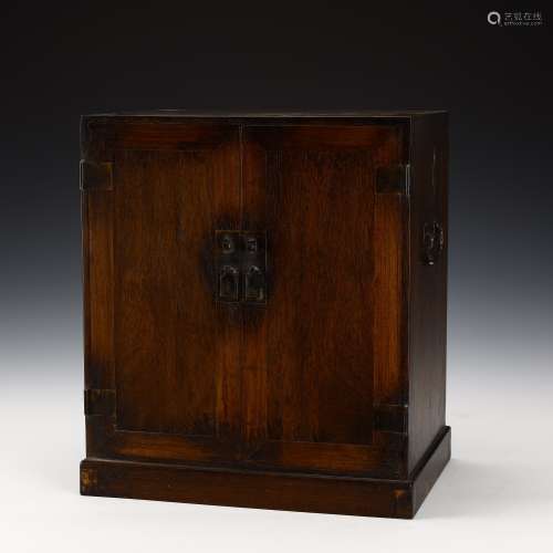 Qing Dynasty wooden study chest