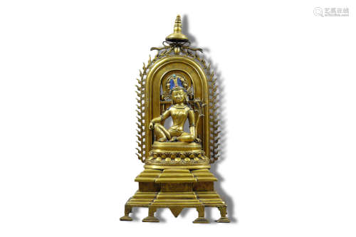 An Avalokiteshvara Padmapani Gilt Bronze Figure Statue