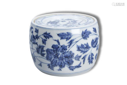 A Blue and White Flower Pattern Porcelain Cricket Pot