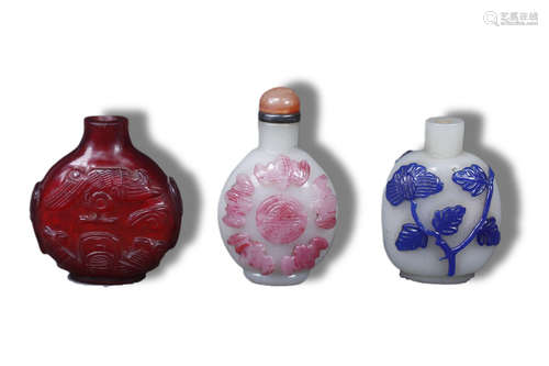 A Group of Three Snuff Bottle