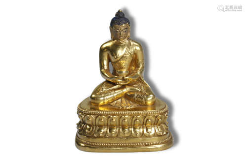 A Shakyamuni Buddha Gilt Bronze Figure Statue