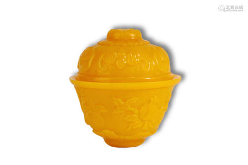 A Fruit with Bat Pattern Yellow Glassware Bowl with Lid