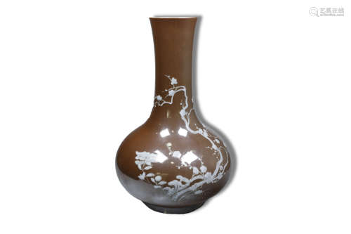 A Brown Glazed White Plum Flower Pattern Porcelain Vase
