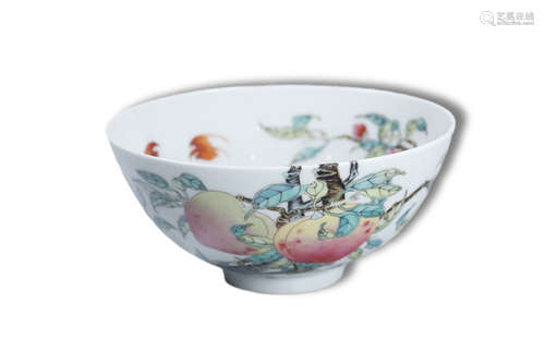 A Famille Rose Peach with Bat Pattern Porcelain Bowl