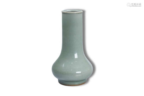 A Longquan Kiln Porcelain Vase