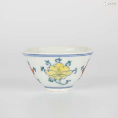 Chenghua doucai flower cup