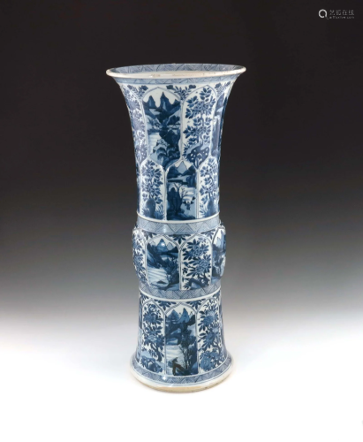 A Chinese blue and white Yen Yen vase, K