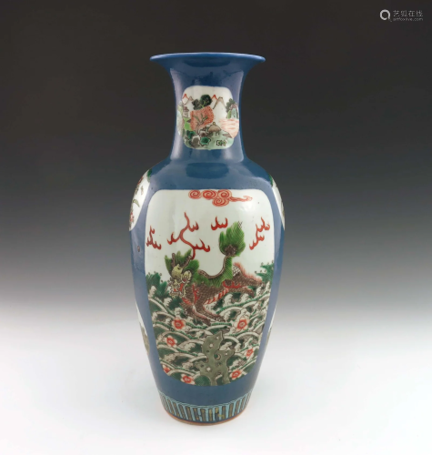 A 19th Century Chinese baluster vase, de
