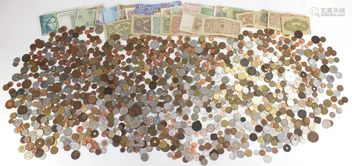 Collection of world coinage and bank notes